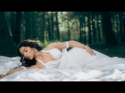 Ángela Aguilar - Corazón De Piedra (Video Oficial) img